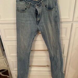 Vintage Levi's Light Blue Relaxed Fit Jeans. 80’s-90’s